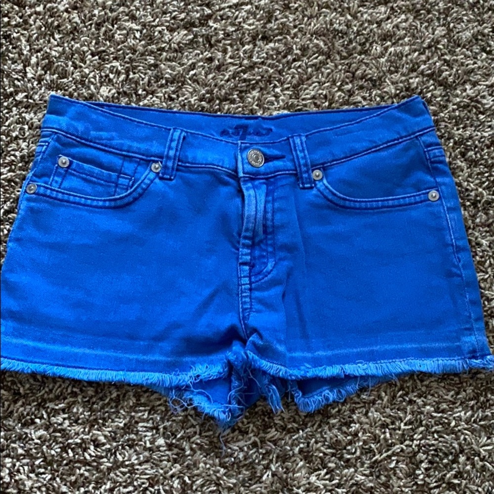 7ForAllMqnKind: Cobalt Blue Denim Shorts